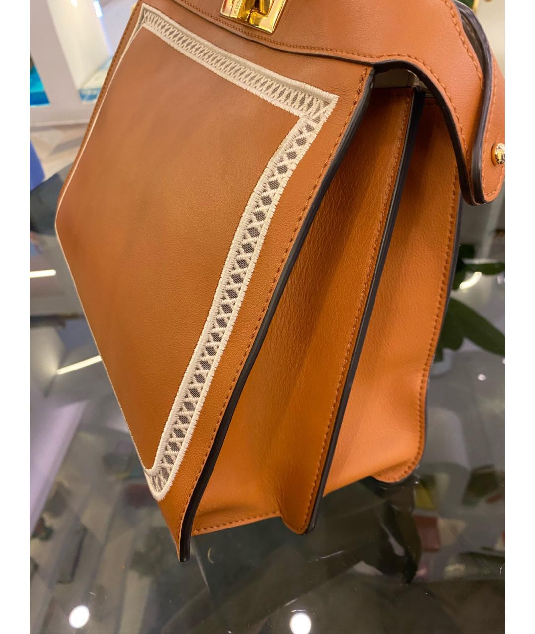 FENDI Коричневая кожаная сумка через плечо, фото 4