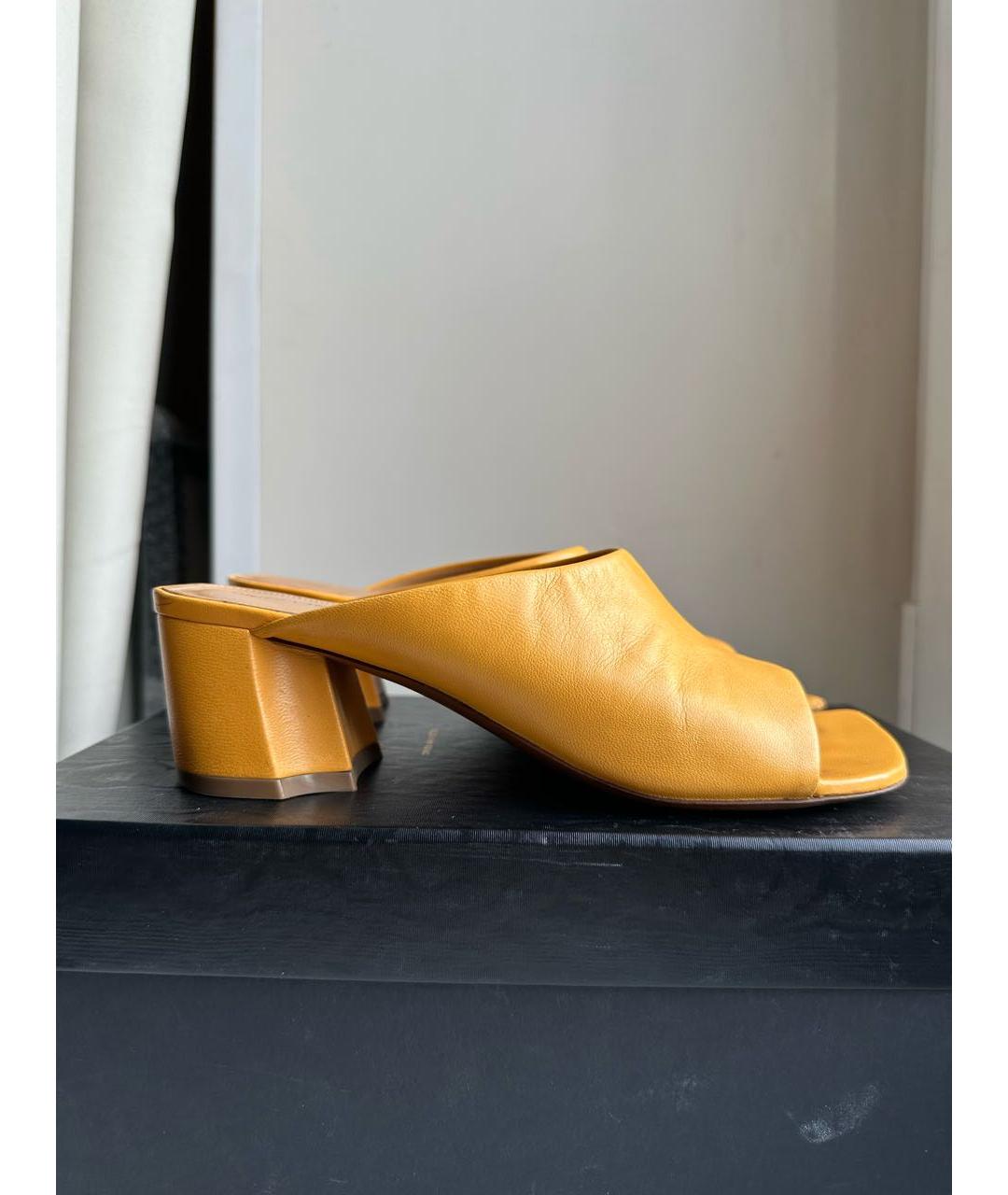 DRIES VAN NOTEN Желтые кожаные мюли, фото 9
