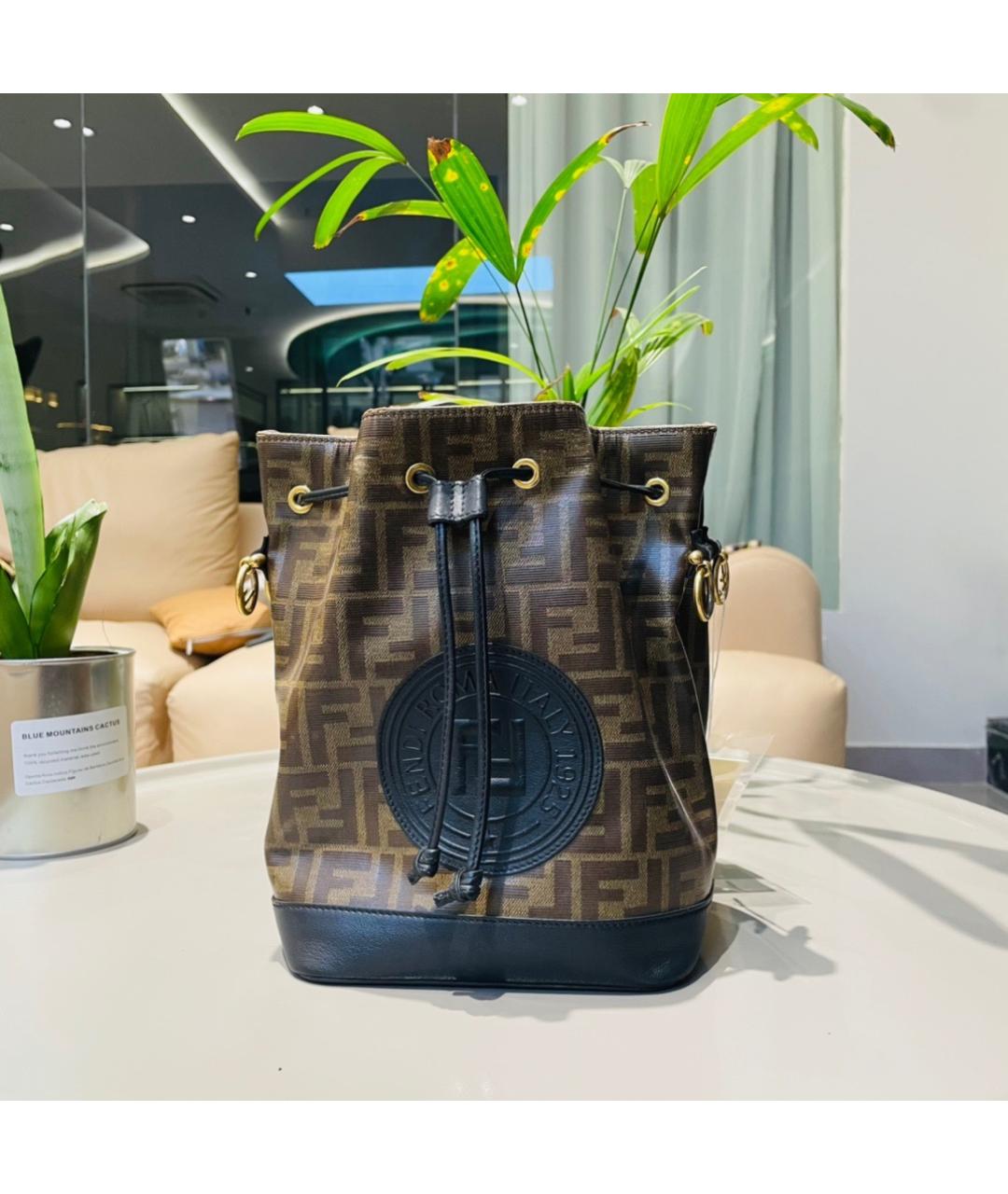 FENDI Кожаная сумка через плечо, фото 3
