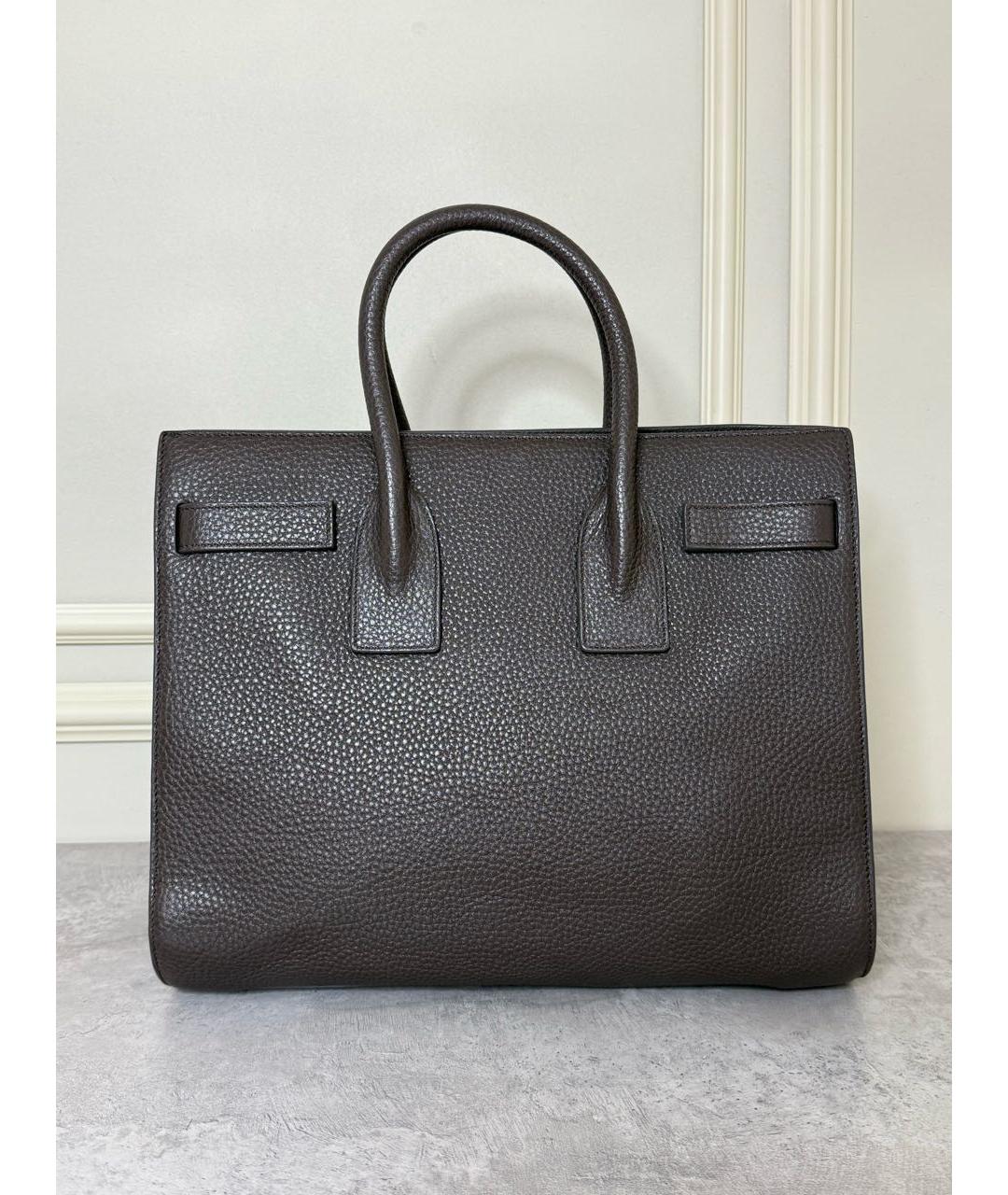 SAINT LAURENT Серая сумка через плечо из лакированной кожи, фото 3