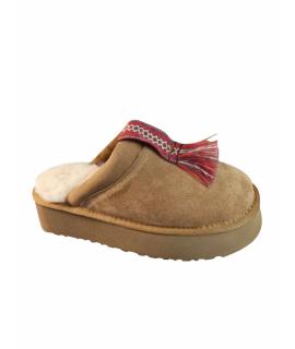UGG AUSTRALIA Ботинки