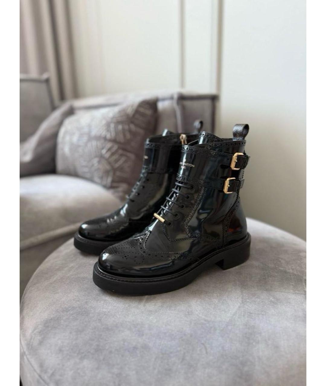 LOUIS VUITTON Черные ботинки из лакированной кожи, фото 3