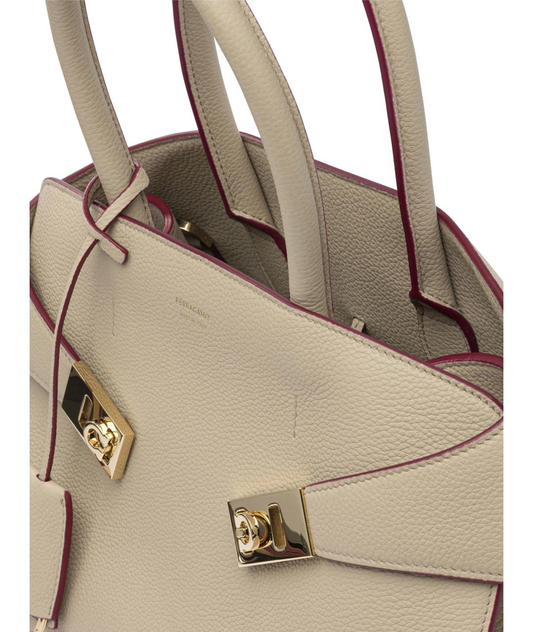 FERRAGAMO Бежевая кожаная сумка тоут, фото 5