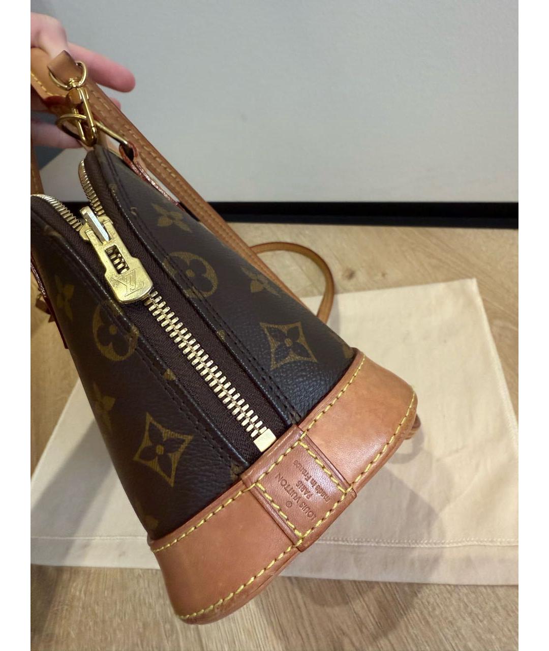 LOUIS VUITTON Коричневая кожаная сумка с короткими ручками, фото 5