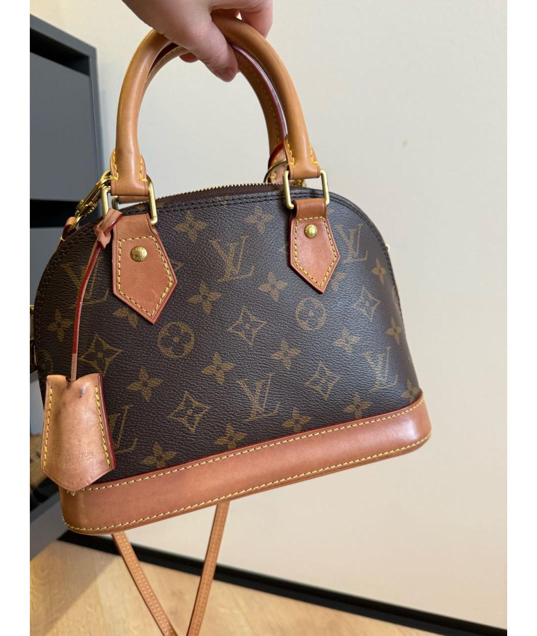 LOUIS VUITTON Коричневая кожаная сумка с короткими ручками, фото 8