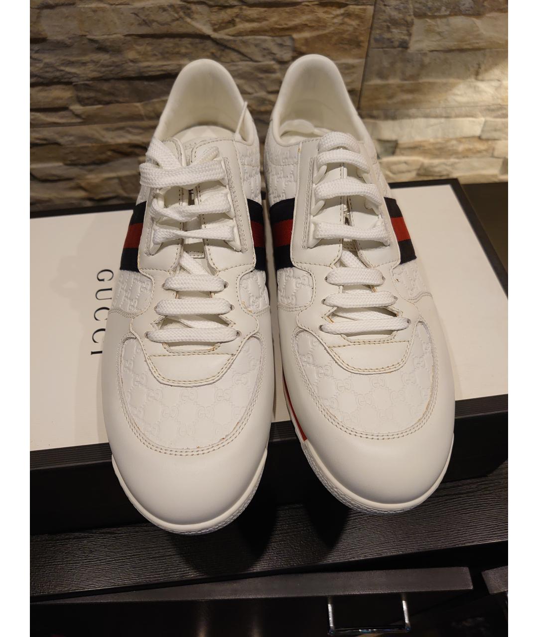 GUCCI Белые кожаные низкие кроссовки / кеды, фото 2