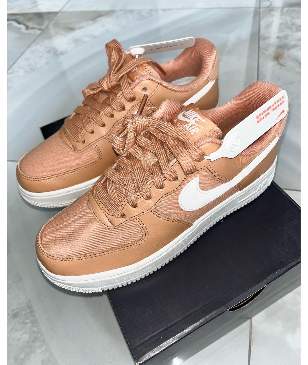NIKE Коралловые кожаные кроссовки, фото 2