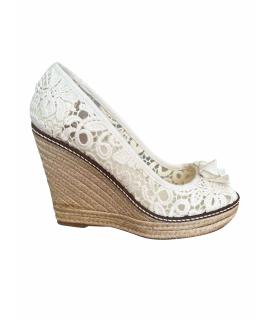 TORY BURCH Босоножки
