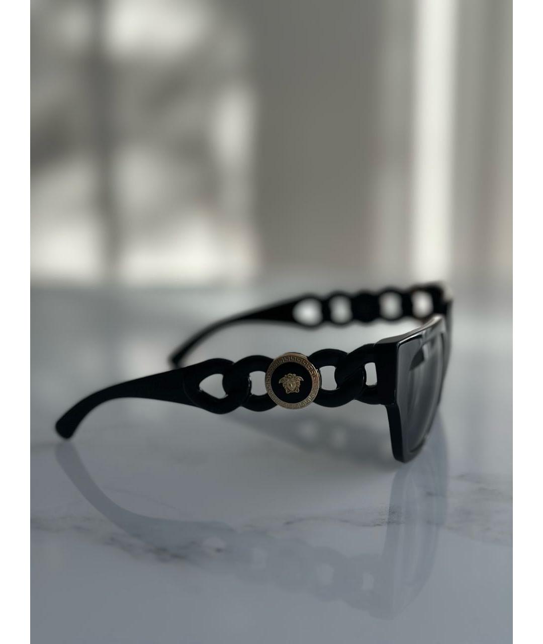 VERSACE Черные пластиковые солнцезащитные очки, фото 3