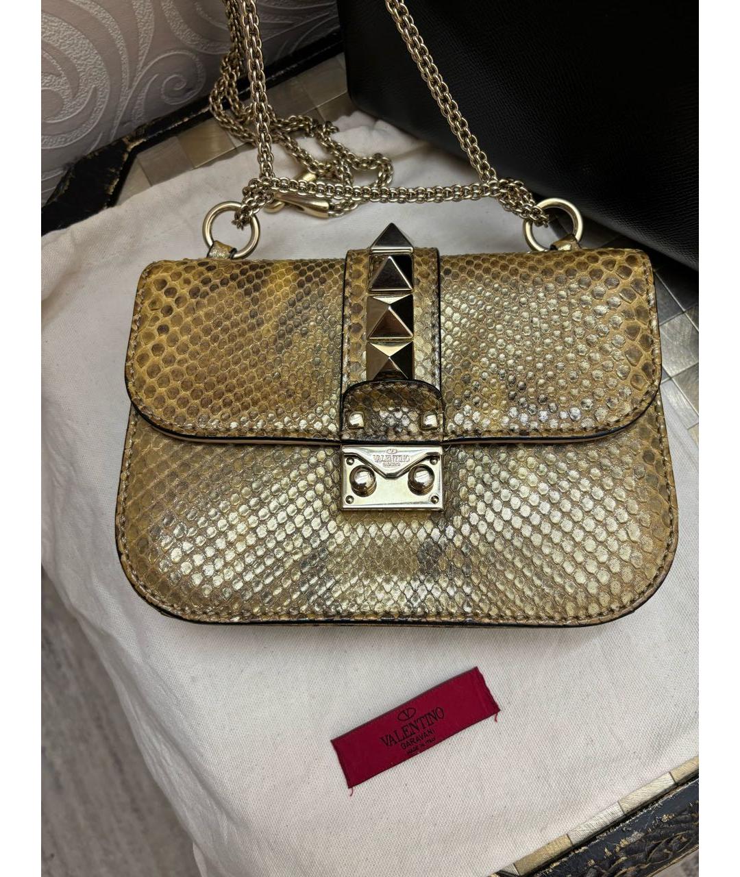 VALENTINO Золотая сумка через плечо из экзотической кожи, фото 8