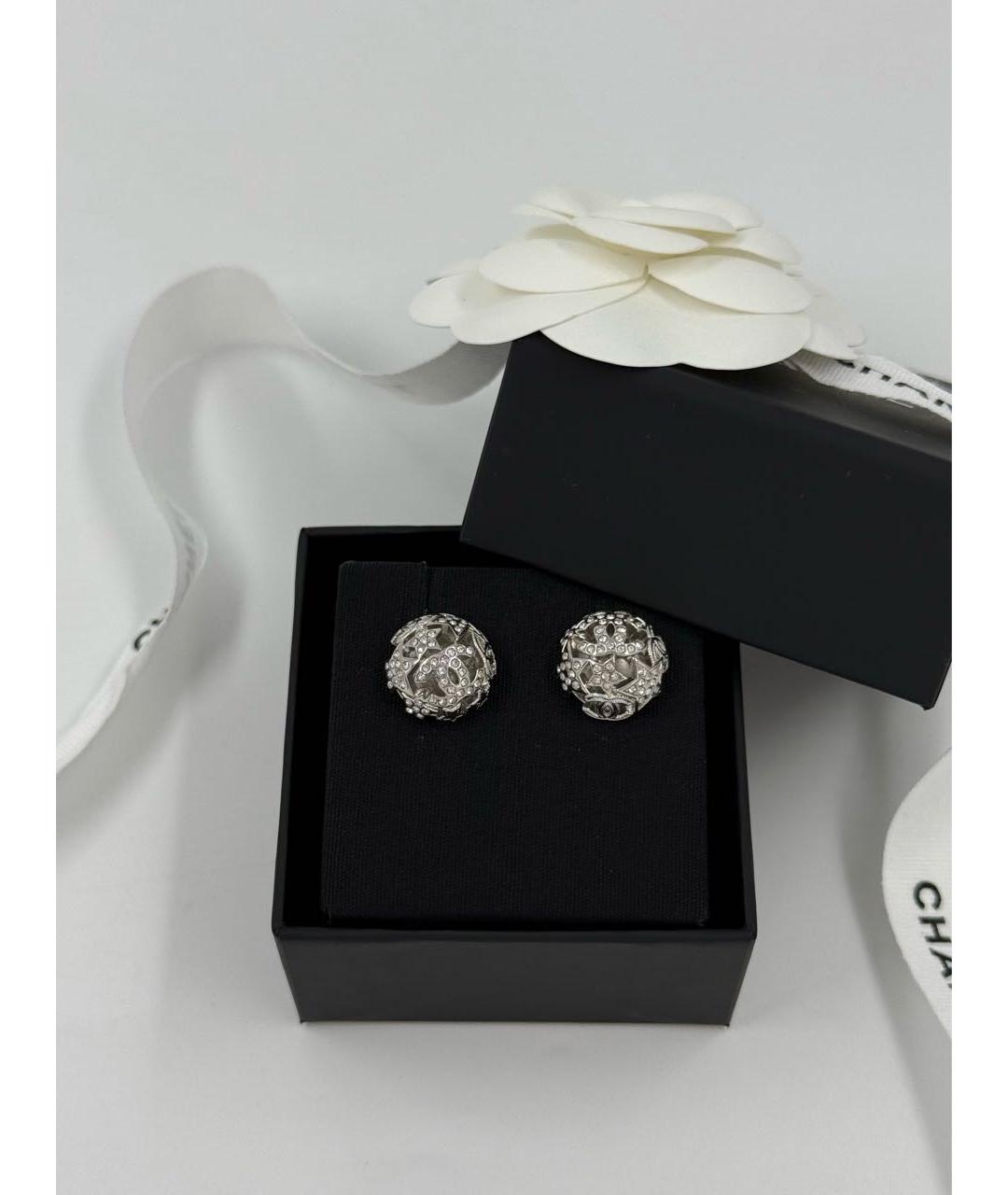 CHANEL Серебряные металлические серьги, фото 4