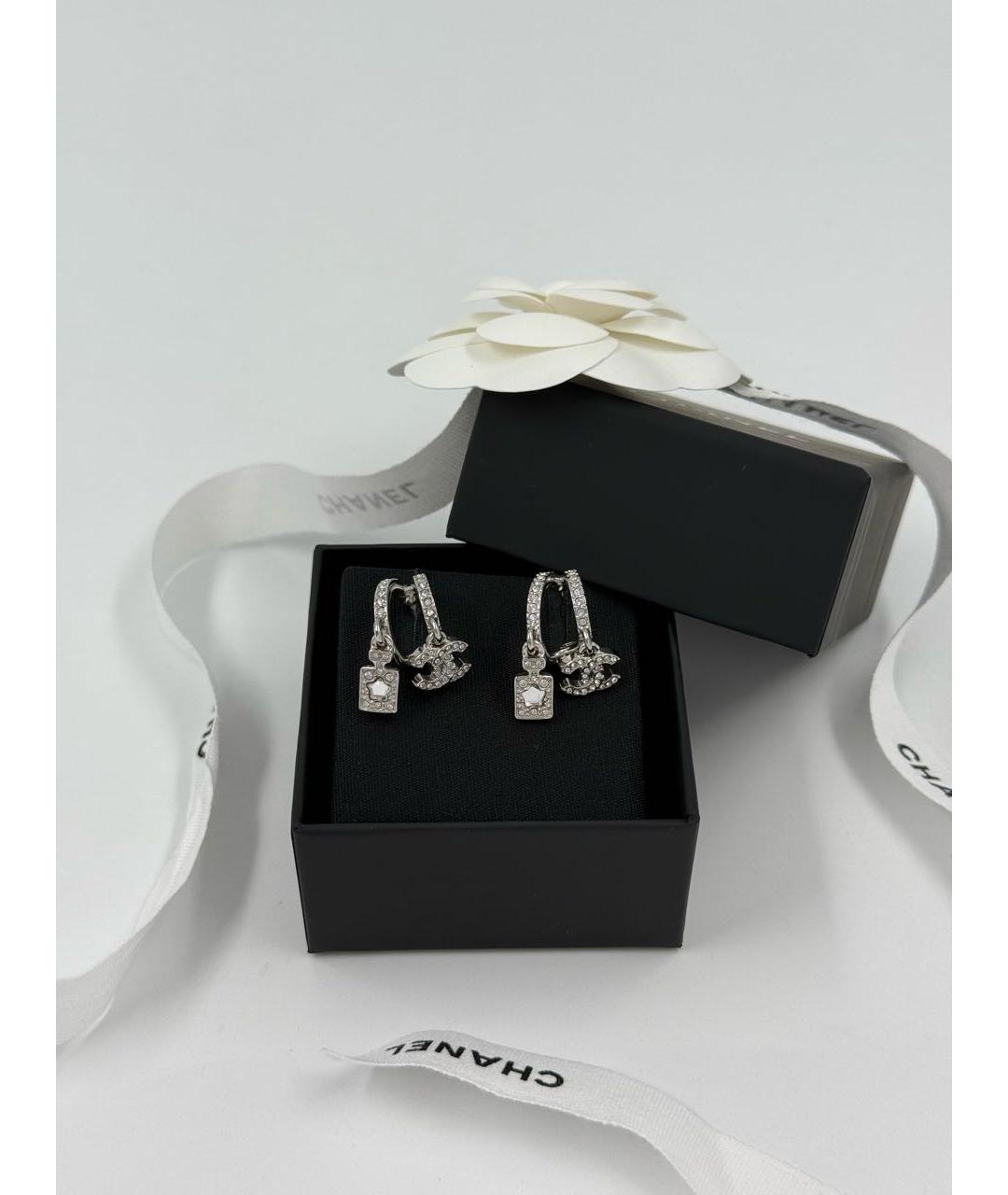 CHANEL Серебряные металлические серьги, фото 4