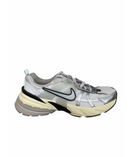 NIKE Кроссовки
