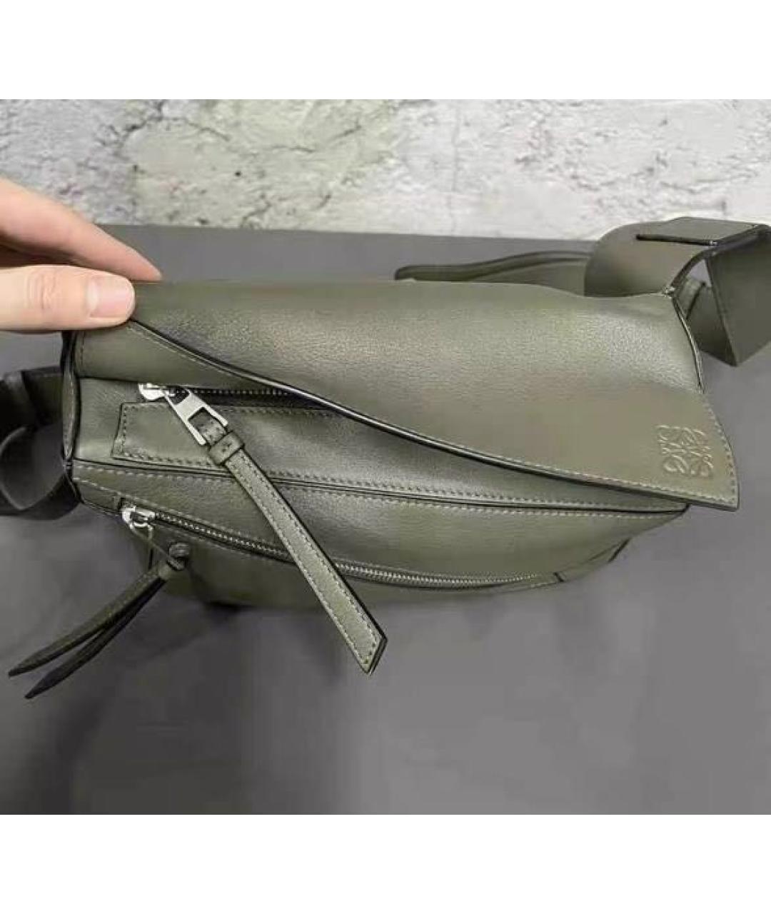 LOEWE Зеленая кожаная поясная сумка, фото 5