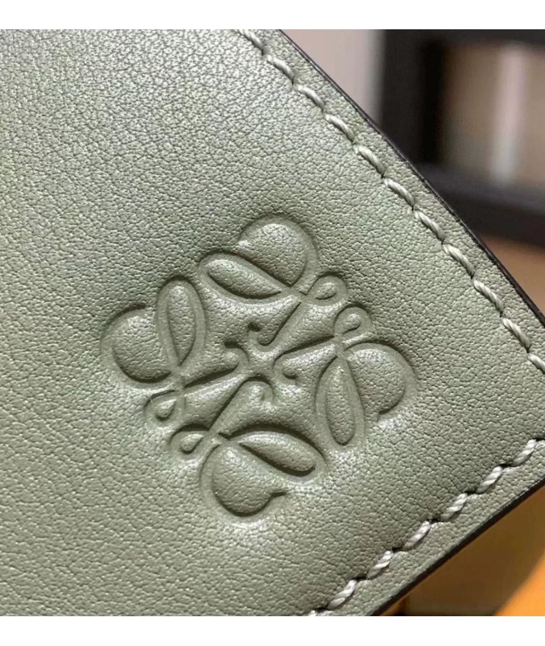 LOEWE Зеленая кожаная поясная сумка, фото 4