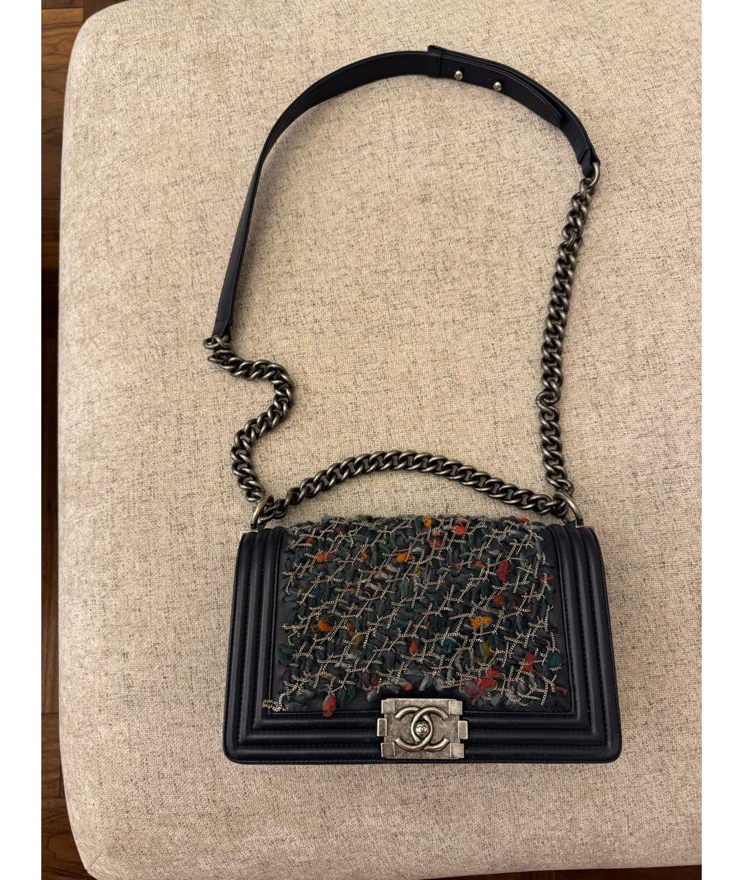 CHANEL Темно-синяя кожаная сумка через плечо, фото 8
