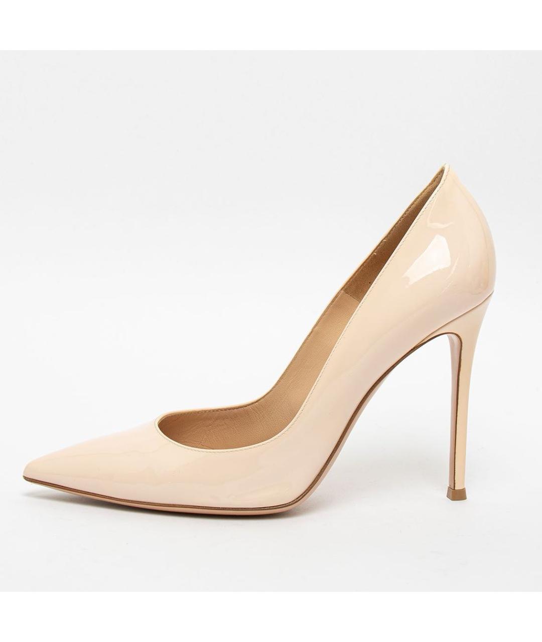 GIANVITO ROSSI Бежевые туфли из лакированной кожи, фото 5