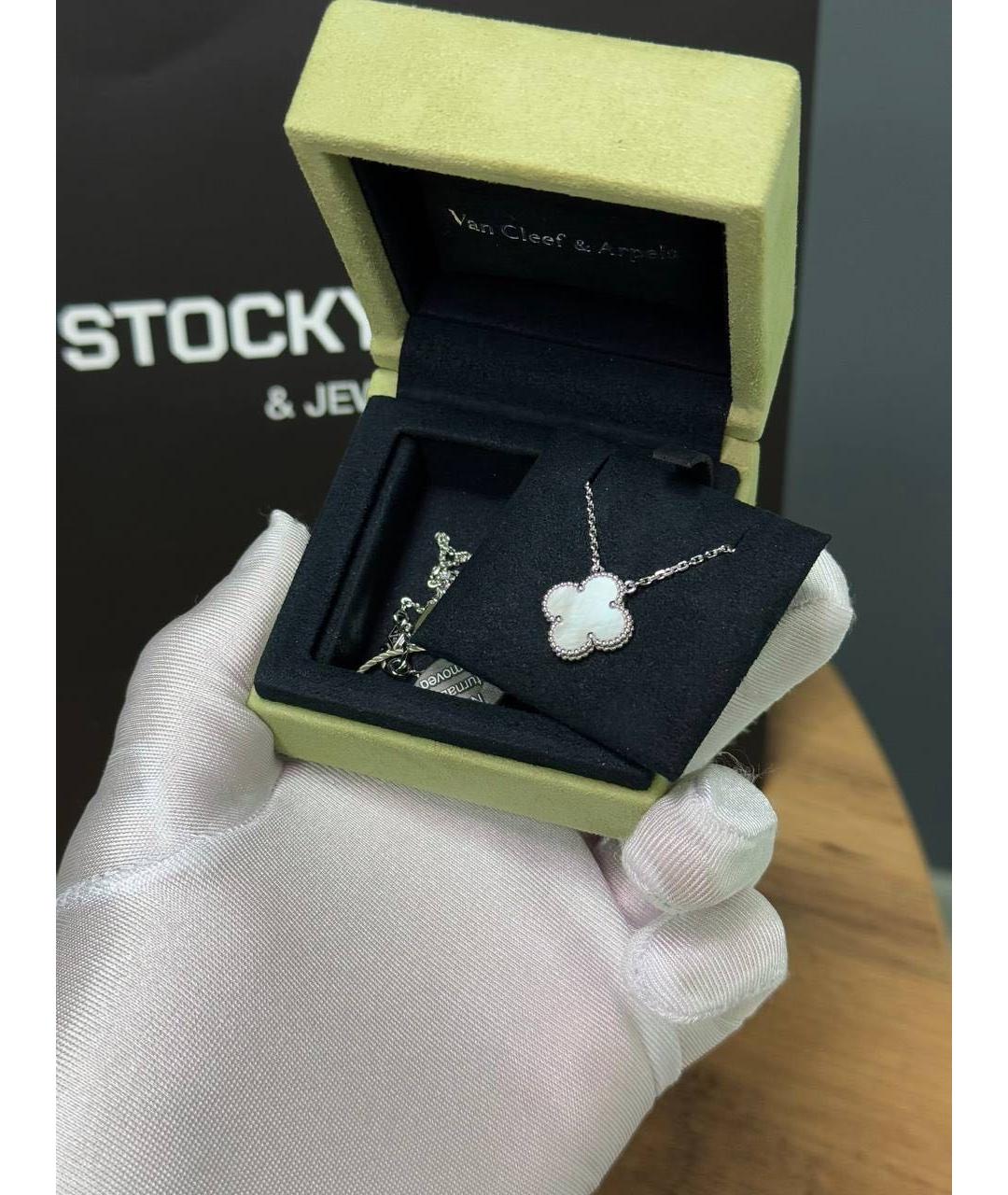 VAN CLEEF & ARPELS Белая подвеска из белого золота, фото 3