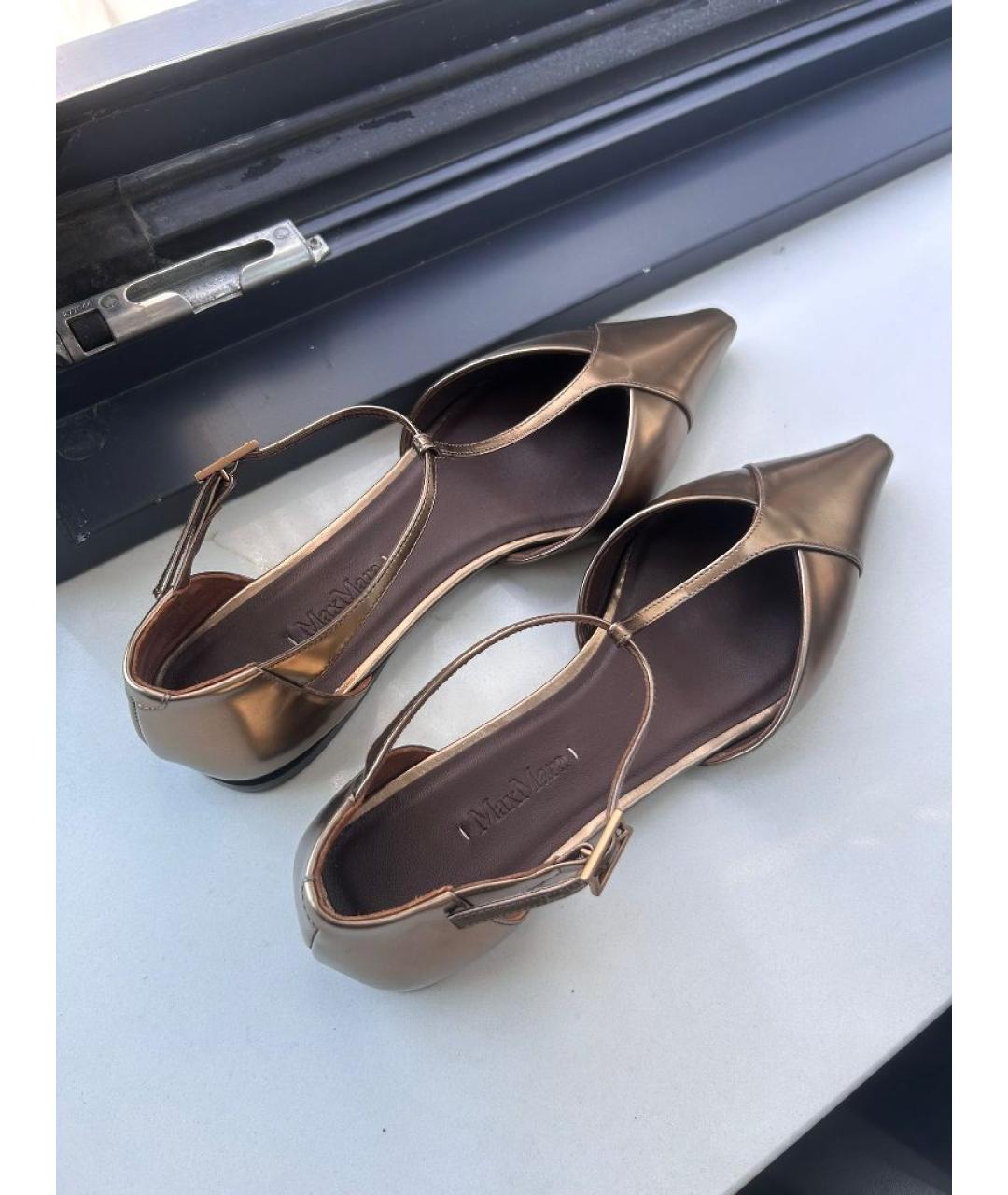 MAX MARA Золотые кожаные лодочки на низком каблуке, фото 3