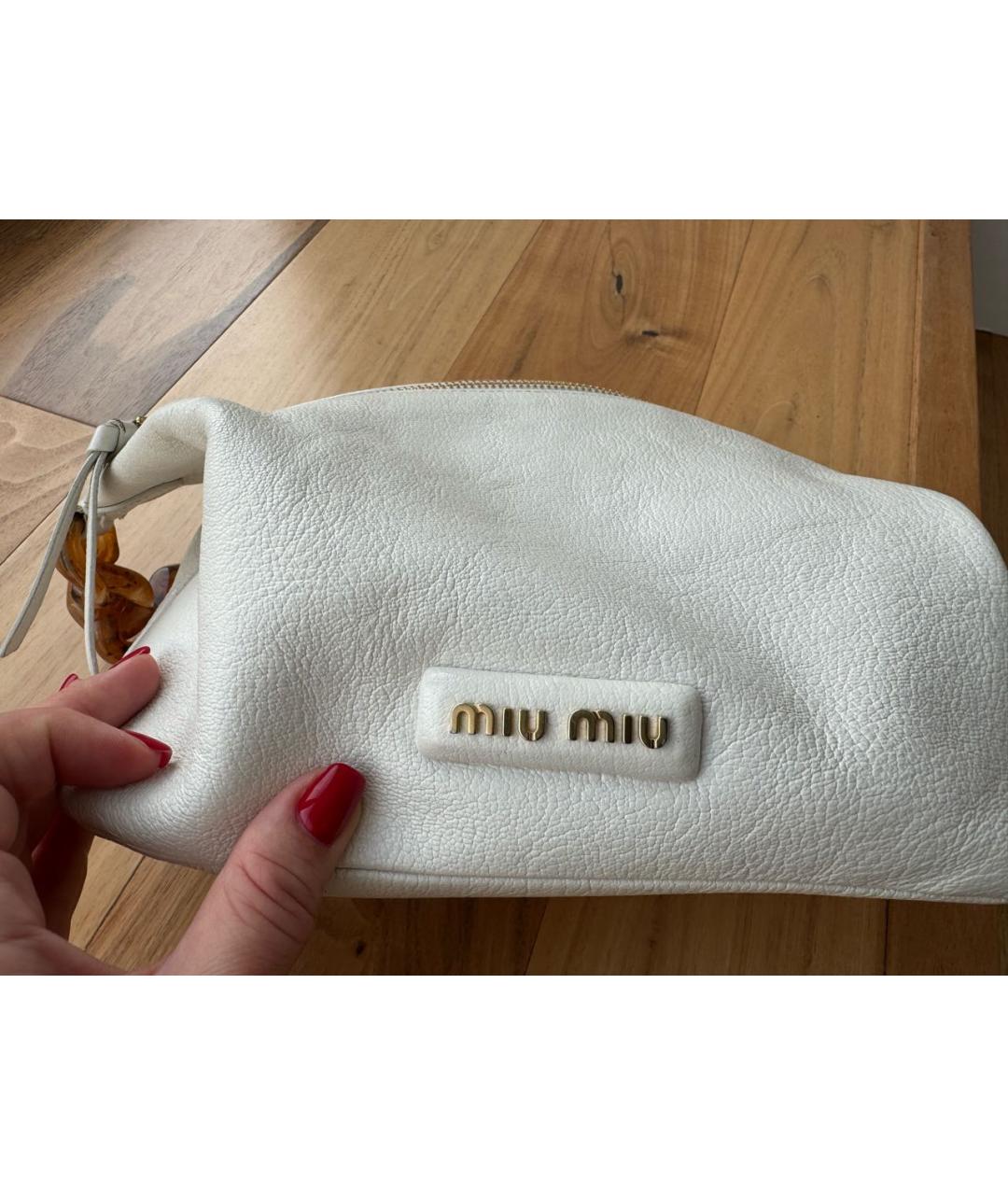 MIU MIU Белая кожаная сумка с короткими ручками, фото 5