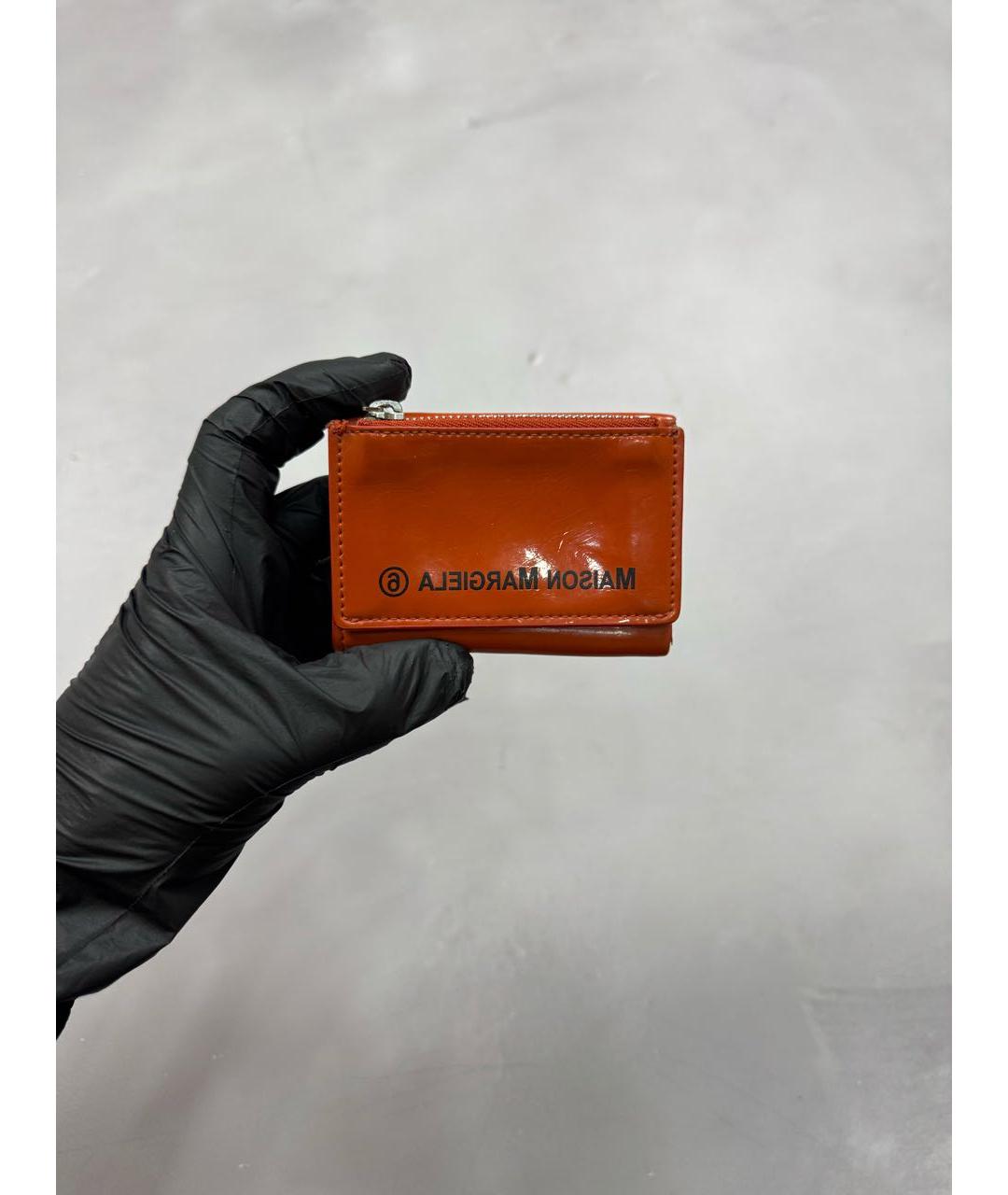 MM6 MAISON MARGIELA Красный кошелек из лакированной кожи, фото 2