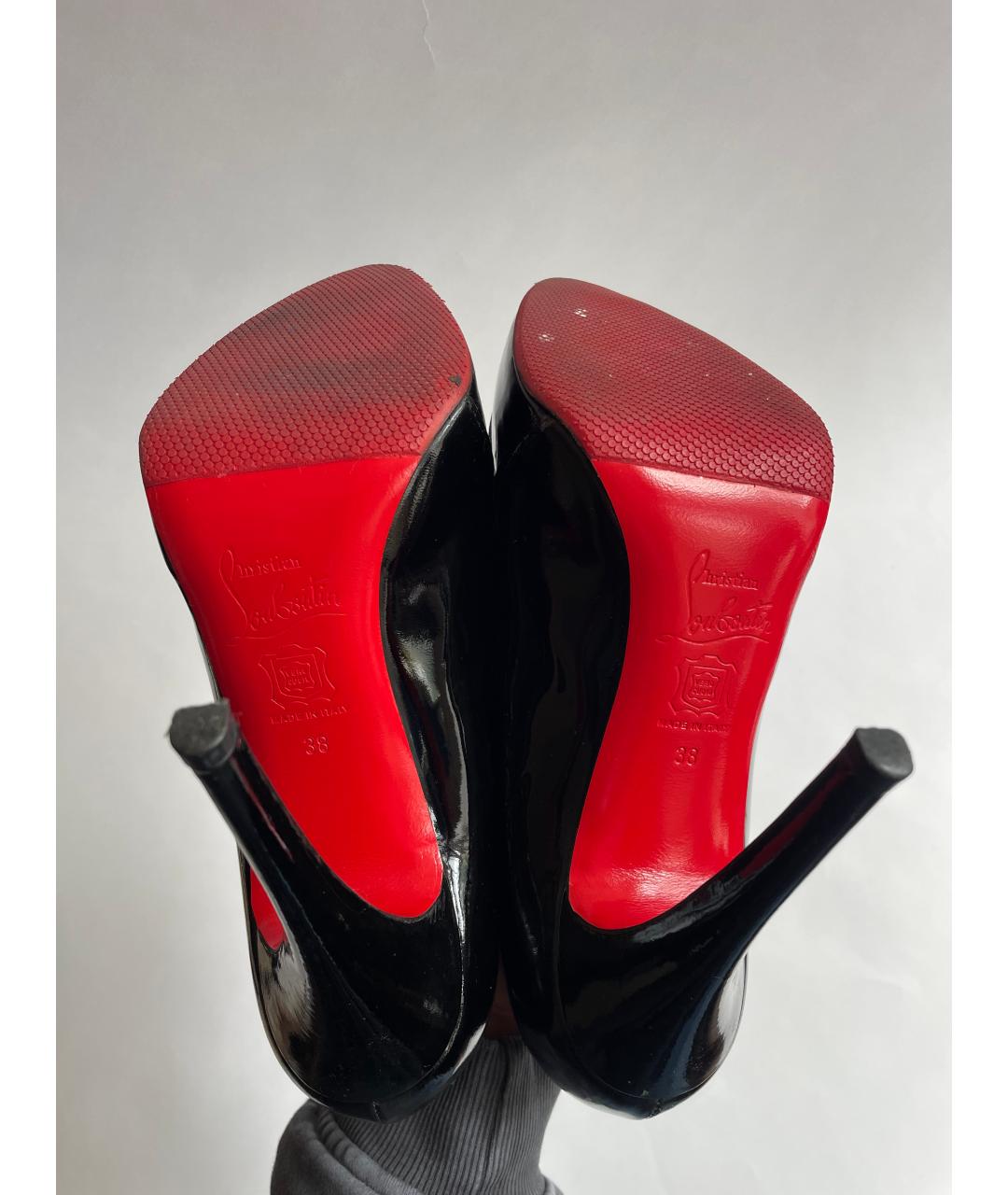 CHRISTIAN LOUBOUTIN Черные туфли из лакированной кожи, фото 5