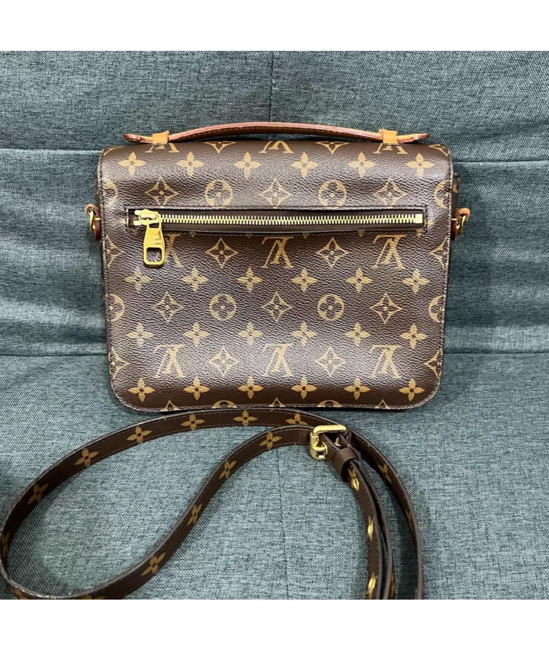 LOUIS VUITTON Коричневая кожаная сумка через плечо, фото 2