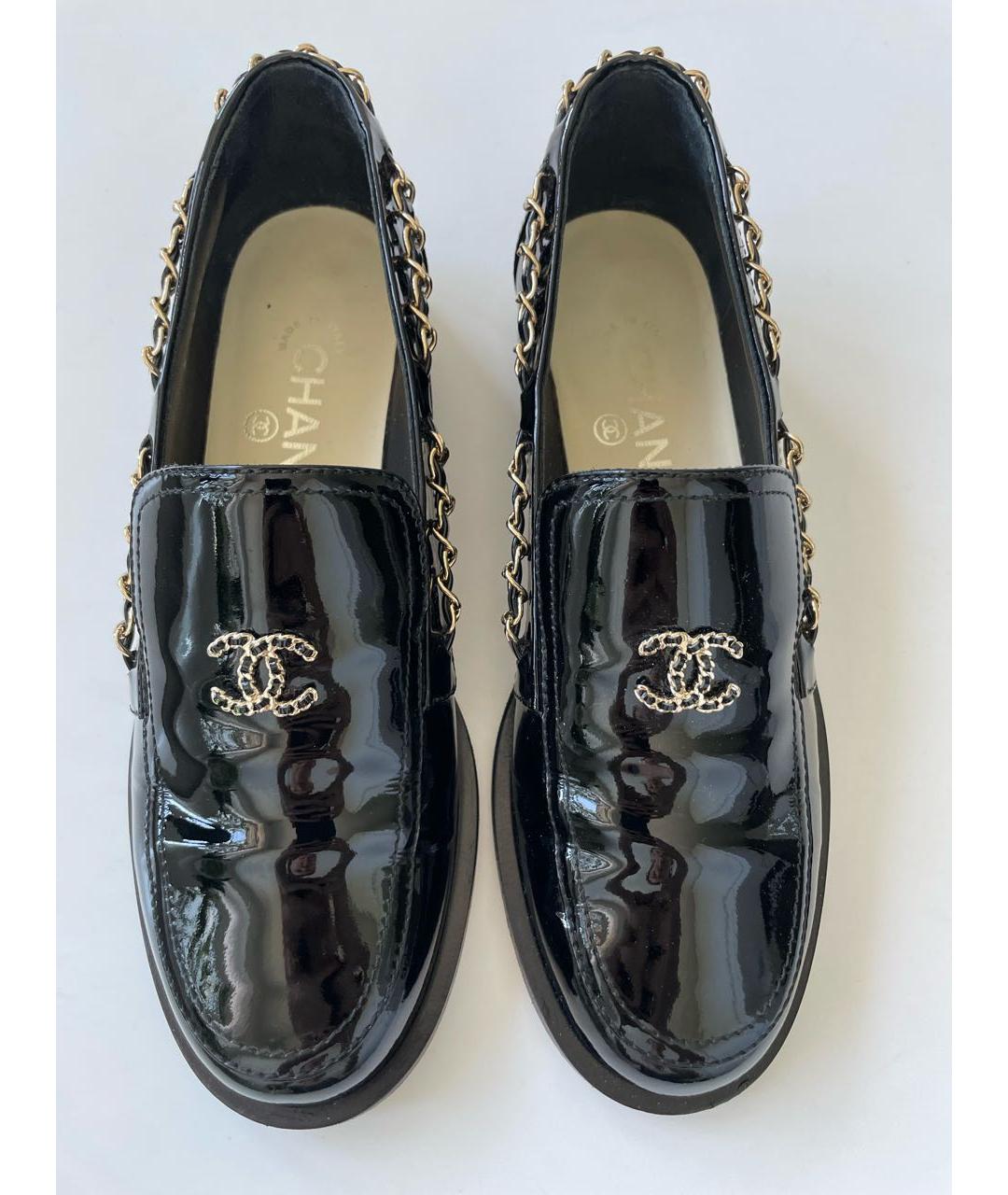 CHANEL Черные лоферы из лакированной кожи, фото 2