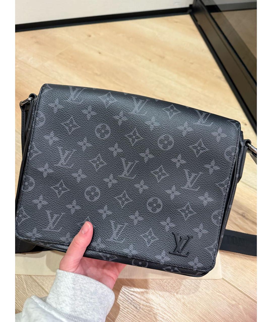 LOUIS VUITTON Темно-синяя кожаная сумка на плечо, фото 4