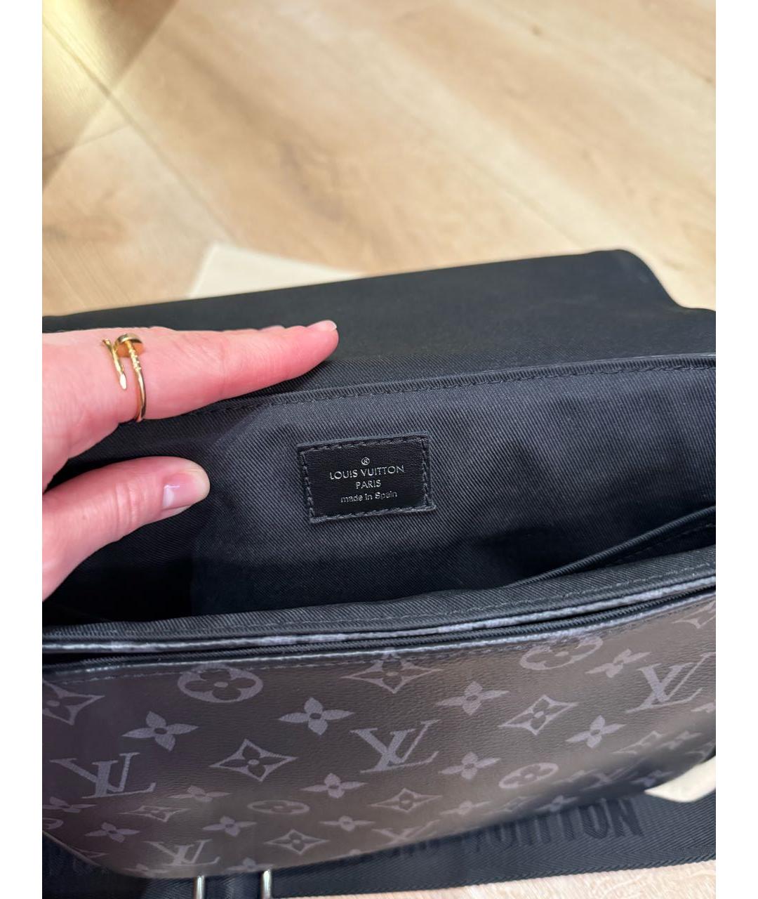 LOUIS VUITTON Темно-синяя кожаная сумка на плечо, фото 5