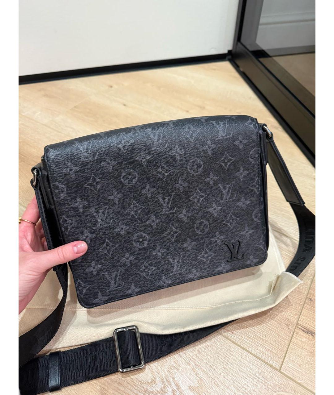 LOUIS VUITTON Темно-синяя кожаная сумка на плечо, фото 2