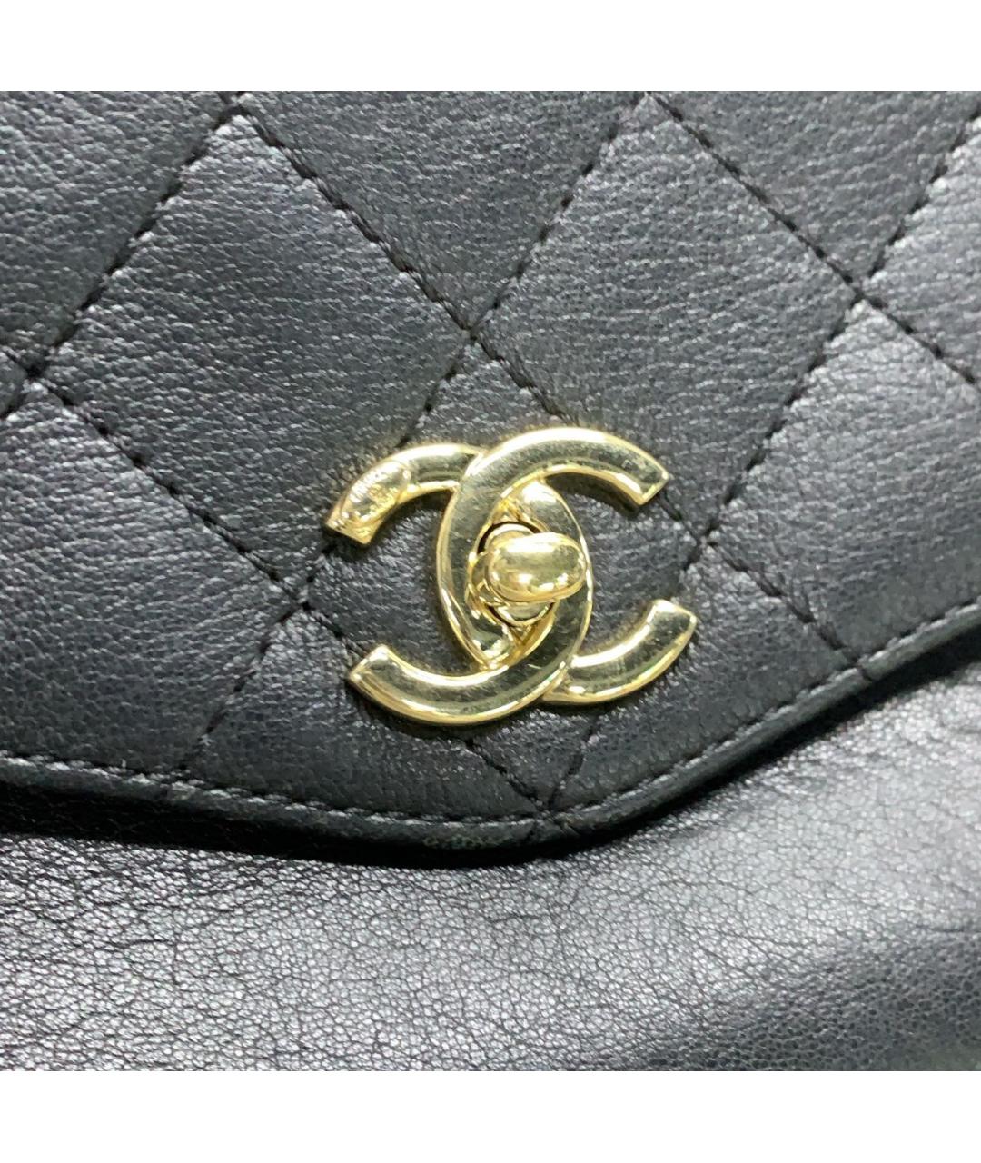 CHANEL Черная кожаная сумка через плечо, фото 8