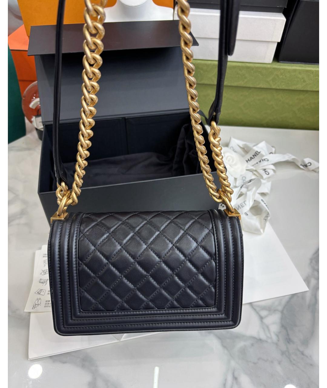 CHANEL Черная кожаная сумка через плечо, фото 4