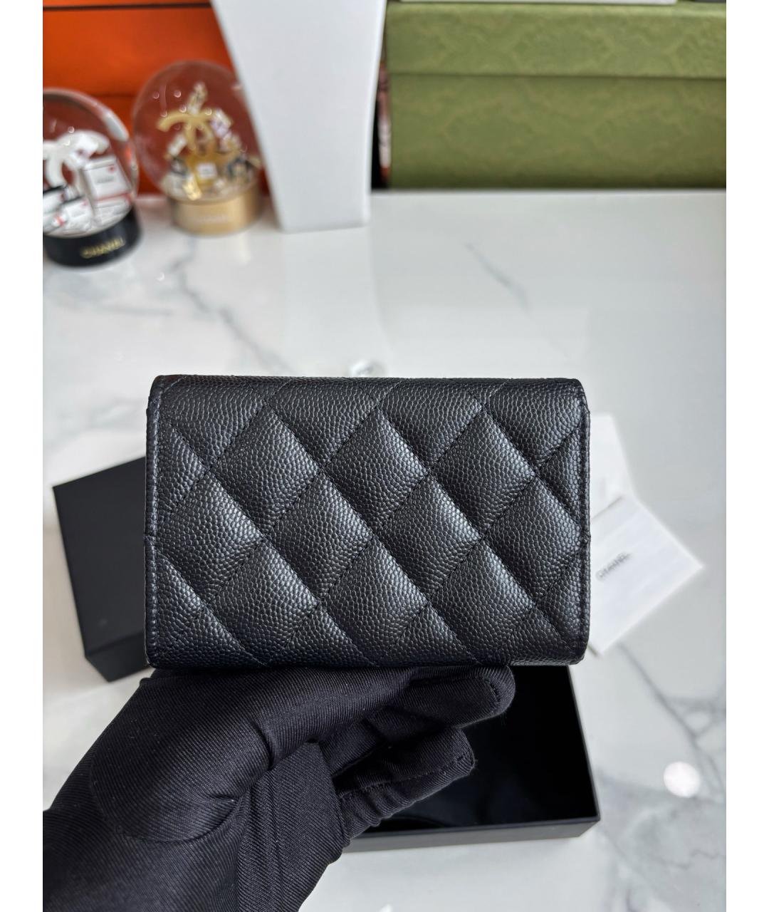 CHANEL Черный кожаный кошелек, фото 6