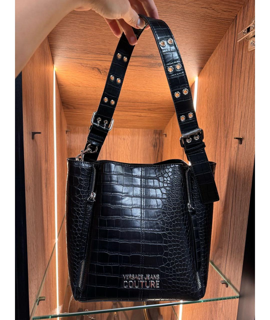 VERSACE JEANS COUTURE Черная сумка тоут из искусственной кожи, фото 2