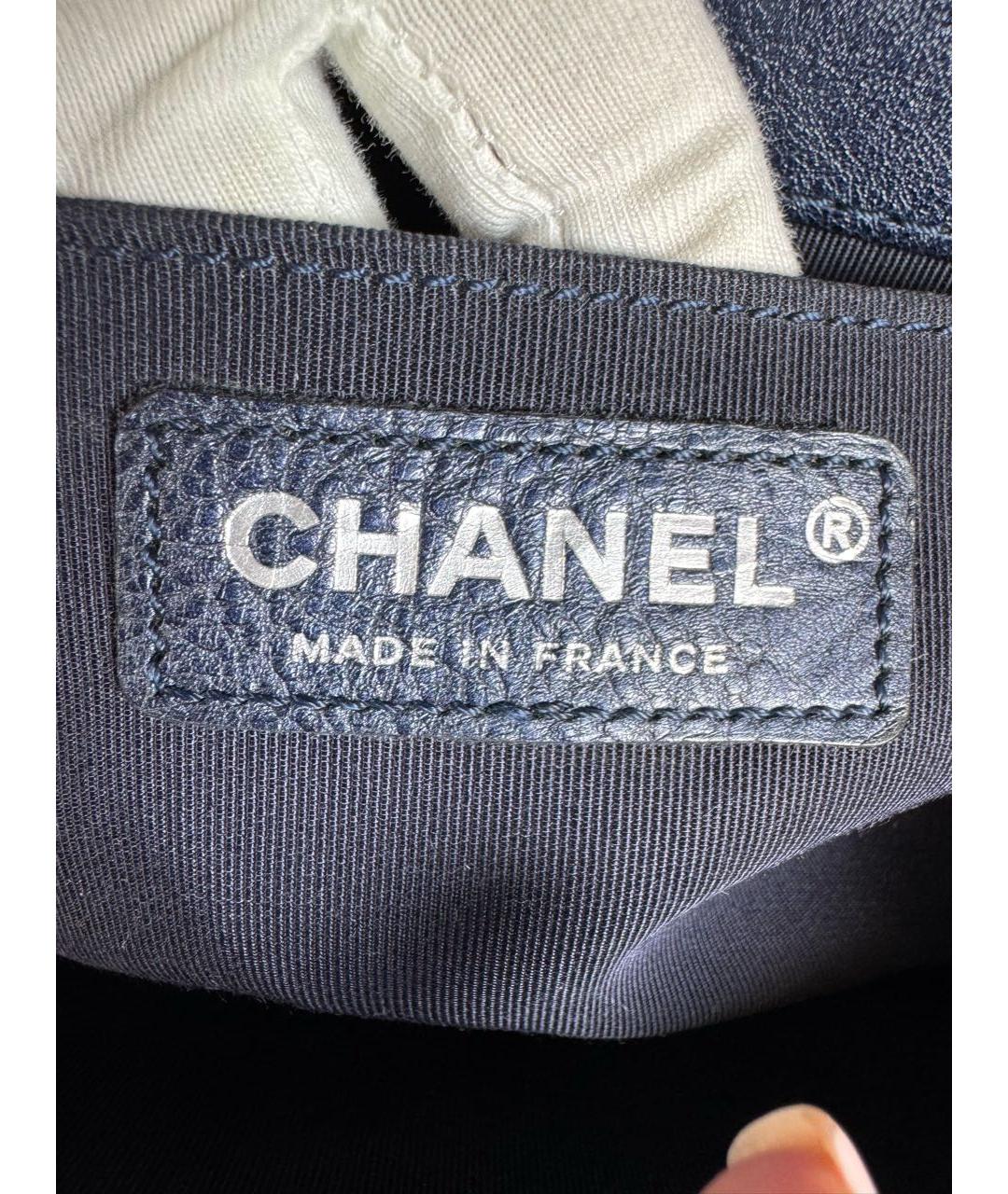 CHANEL Темно-синяя кожаная сумка через плечо, фото 6
