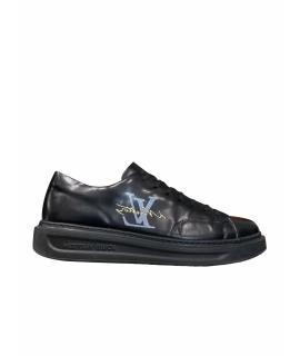 LOUIS VUITTON Низкие кроссовки / кеды