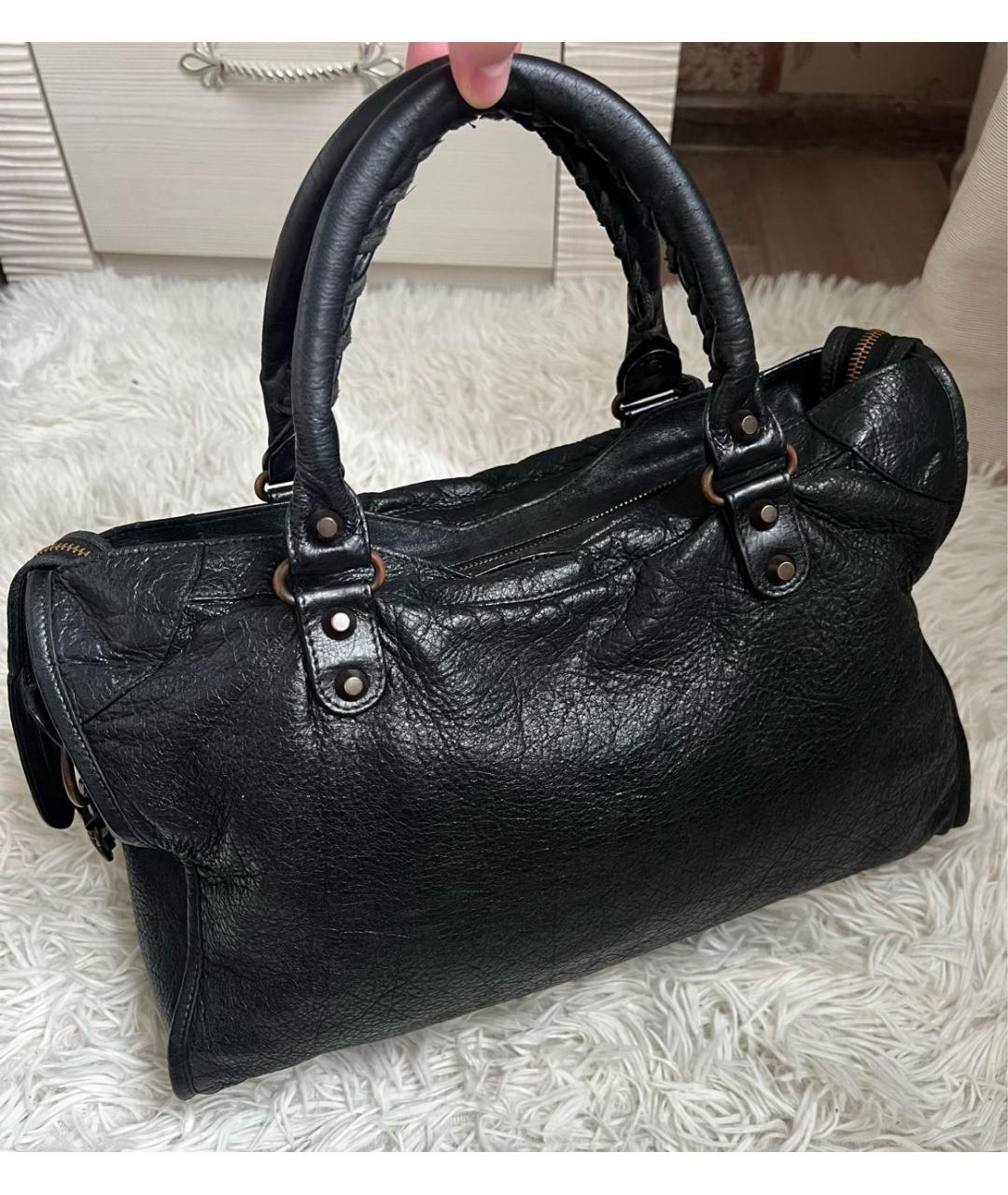 BALENCIAGA Черная кожаная сумка с короткими ручками, фото 2