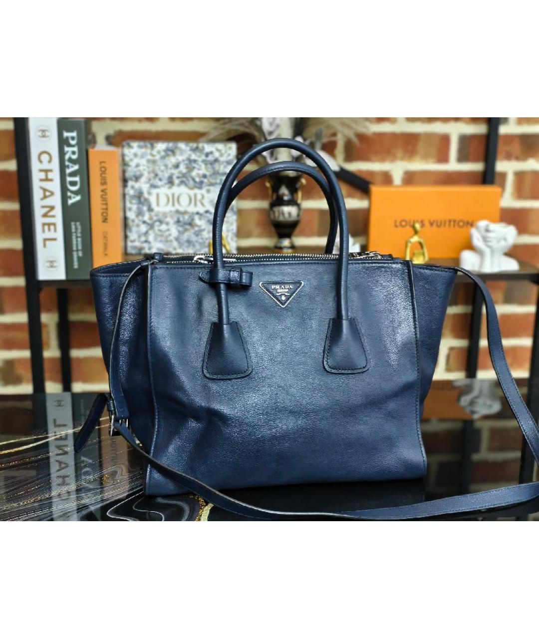PRADA Темно-синяя кожаная сумка с короткими ручками, фото 2