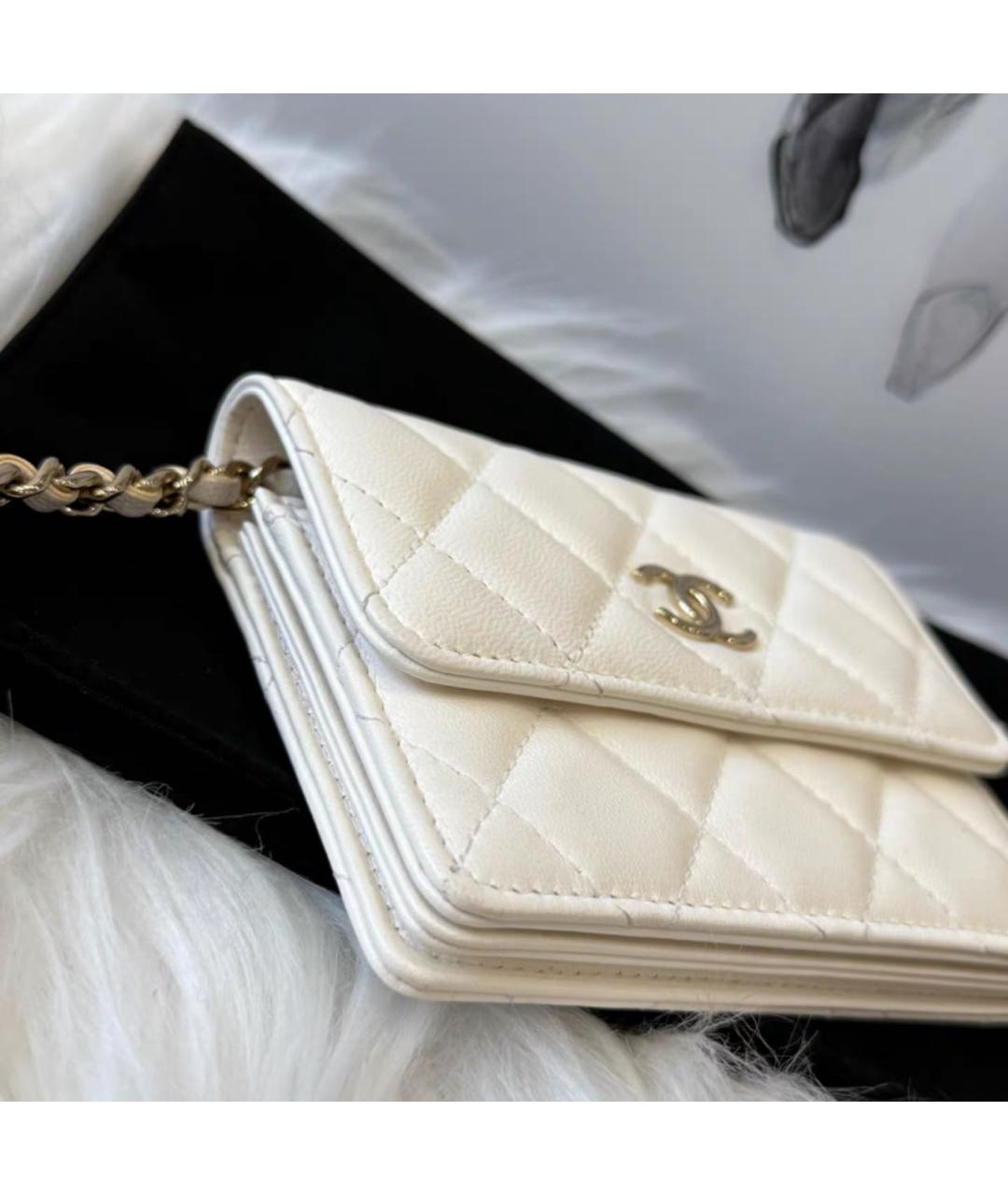 CHANEL Бежевая кожаная сумка через плечо, фото 4