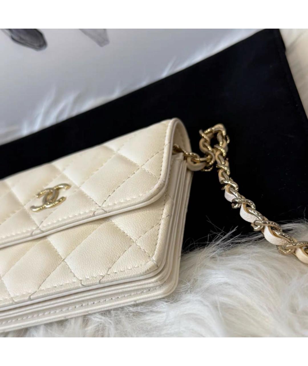 CHANEL Бежевая кожаная сумка через плечо, фото 5