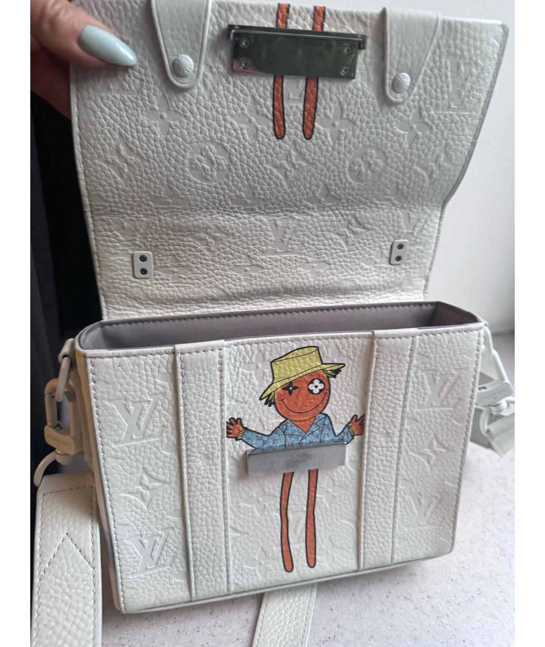 LOUIS VUITTON Белая кожаная сумка с короткими ручками, фото 4