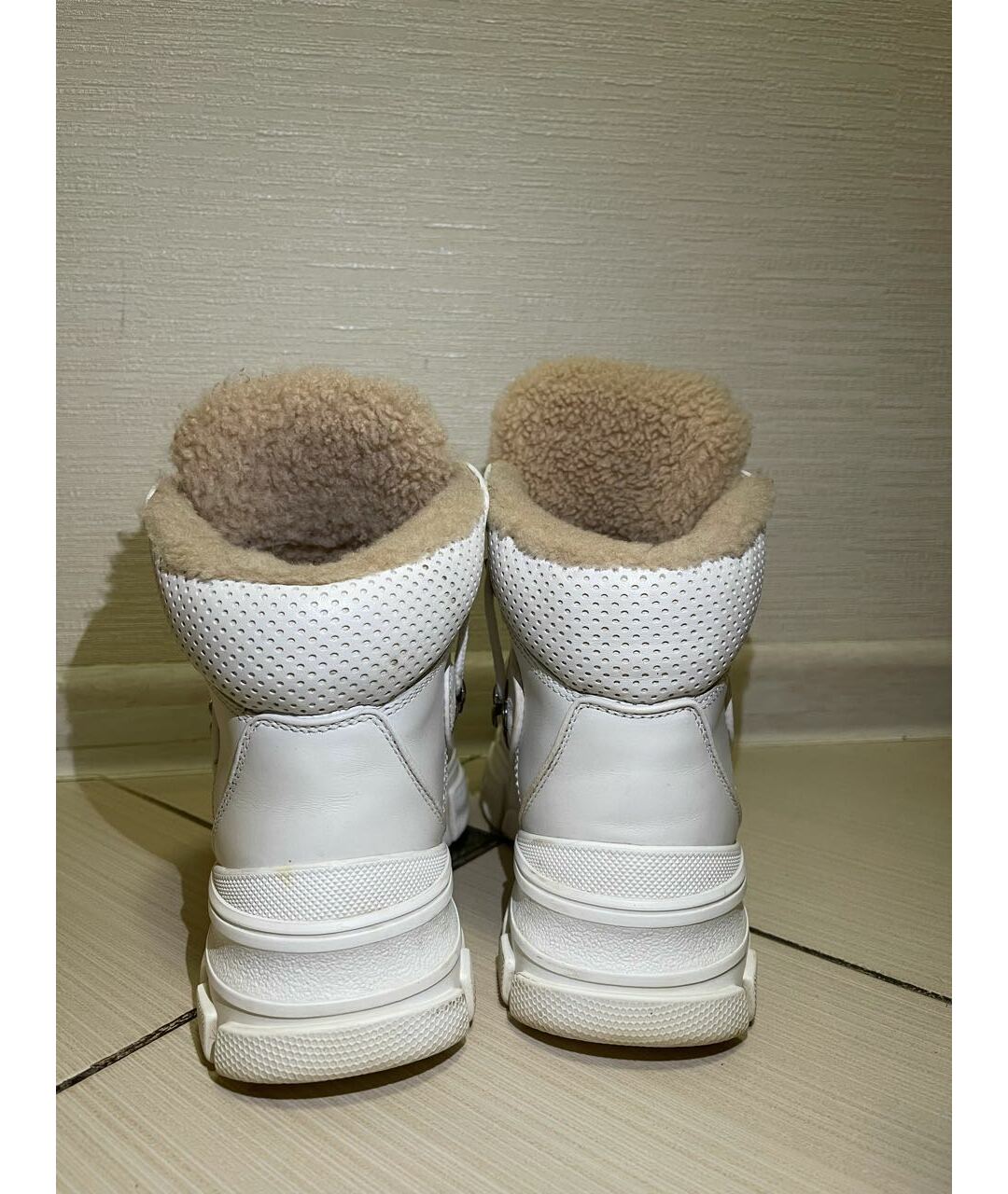 GUCCI Белые кожаные кроссовки, фото 4