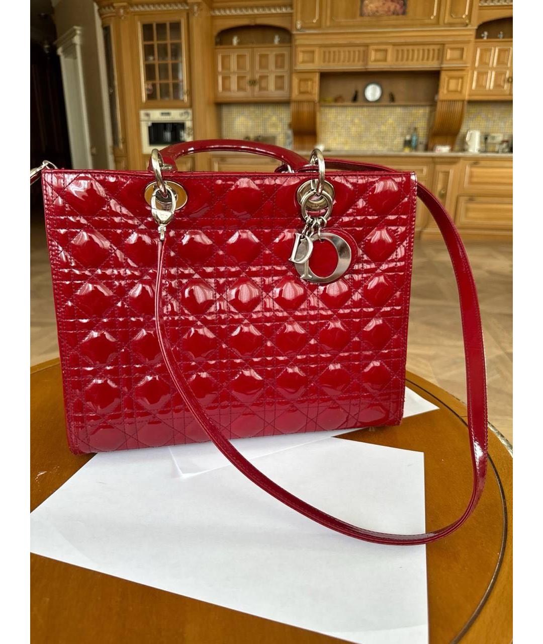 CHRISTIAN DIOR Красная сумка тоут из лакированной кожи, фото 9