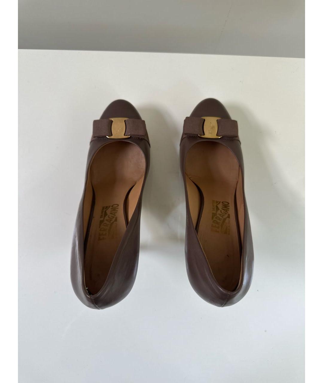 FERRAGAMO Коричневые кожаные туфли, фото 3
