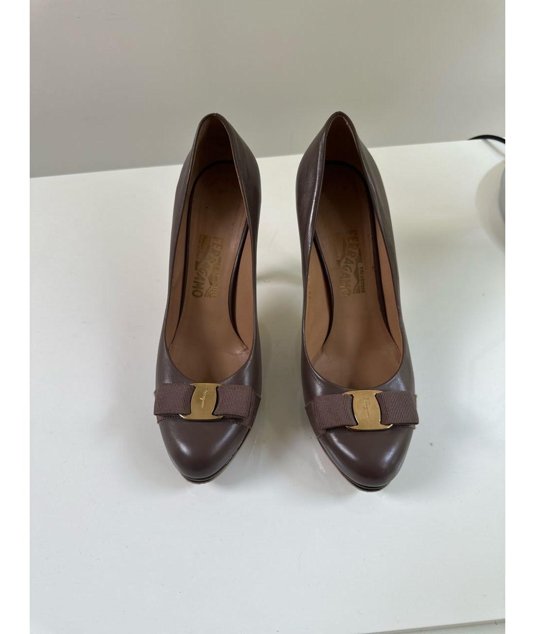 FERRAGAMO Коричневые кожаные туфли, фото 2