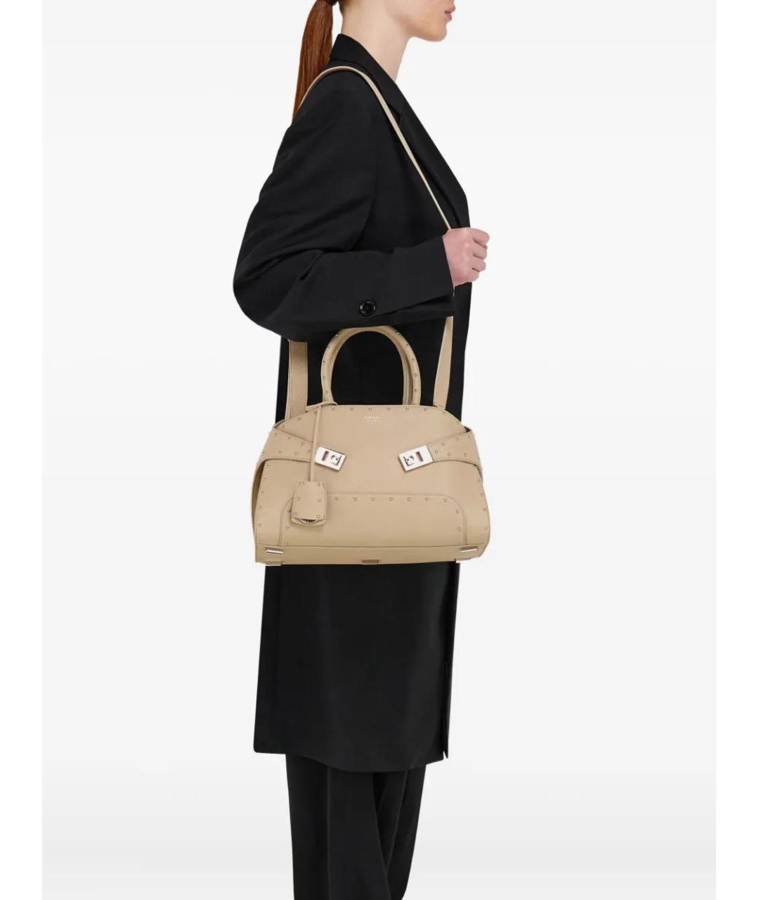 FERRAGAMO Бежевая кожаная сумка тоут, фото 3