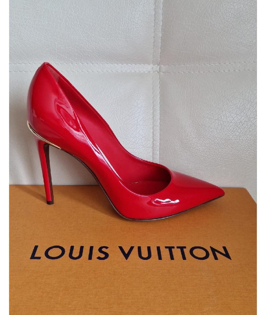 LOUIS VUITTON Красные туфли из лакированной кожи, фото 10