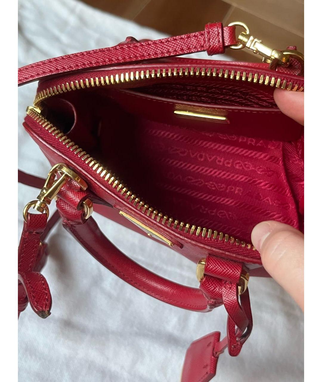 PRADA Бордовая кожаная сумка через плечо, фото 3