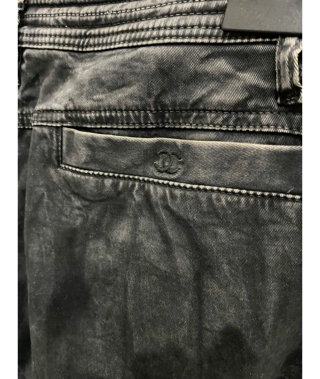 CHANEL PRE-OWNED Черные хлопко-эластановые прямые джинсы, фото 5